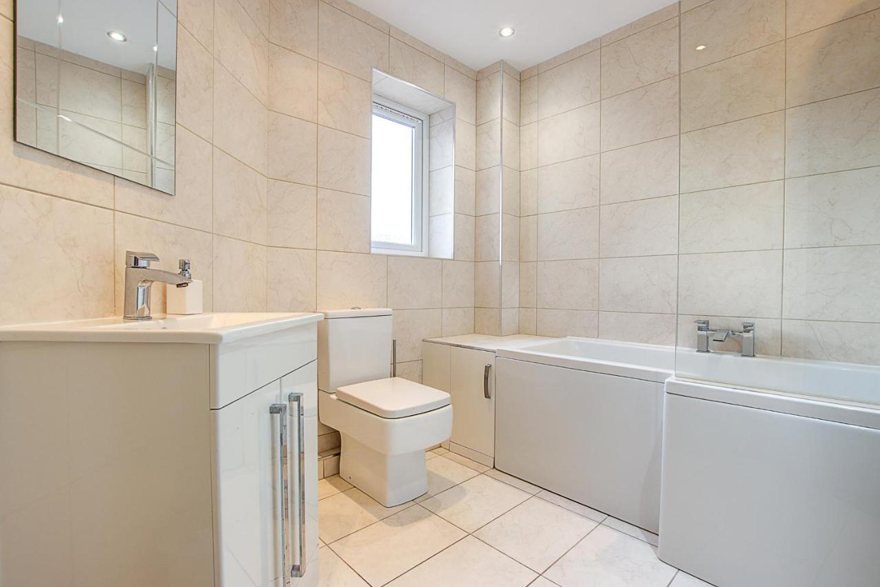 Sunderland Short Stays 2 Bedroom Apartment Free Parking Fulwell Sr6 מראה חיצוני תמונה