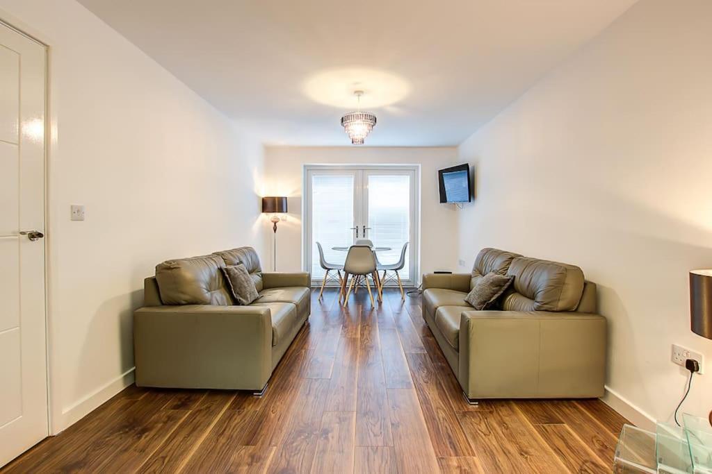 Sunderland Short Stays 2 Bedroom Apartment Free Parking Fulwell Sr6 מראה חיצוני תמונה